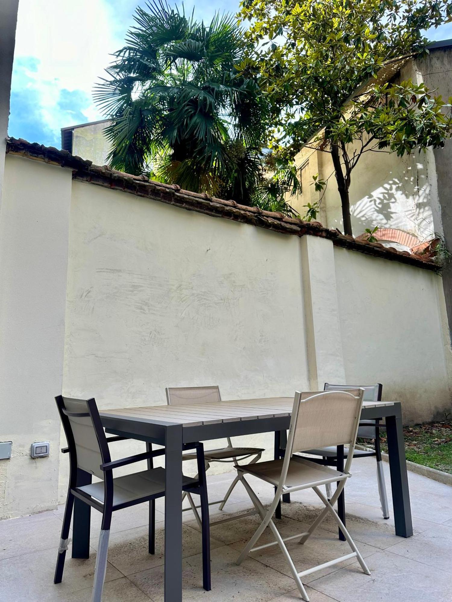 Lr Deluxe Apartments - Porta Venezia - Bilocale Con Giardino Privato Mediolan Zewnętrze zdjęcie